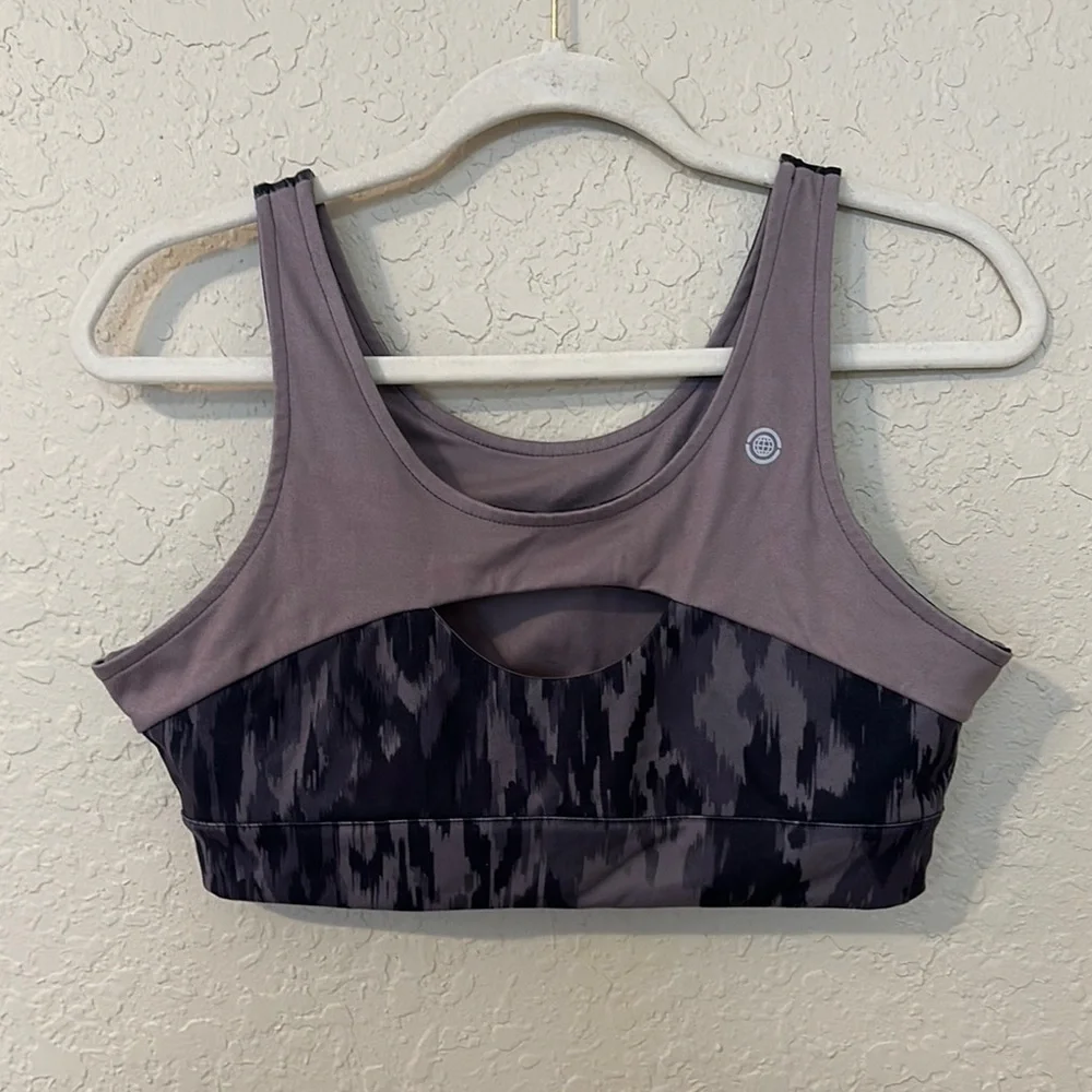 Max Studio Charcoal and Black Performance sports bra v